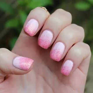 Dahlia Nails: Pink Glitter Fade