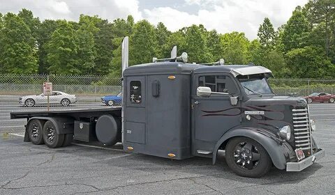 Custom Diamond T car hauler At the NMCA Chevy High Perform. 