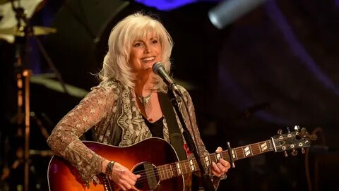 Emmylou Harris and the Nash Ramblers return to the Ryman