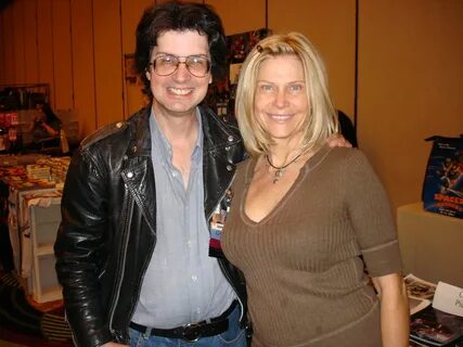 Cindy Pickett and me yup, me and Mrs. Bueller. Squeee!!! Jam