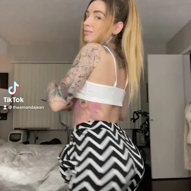 Show More Posts from theamandajean. 