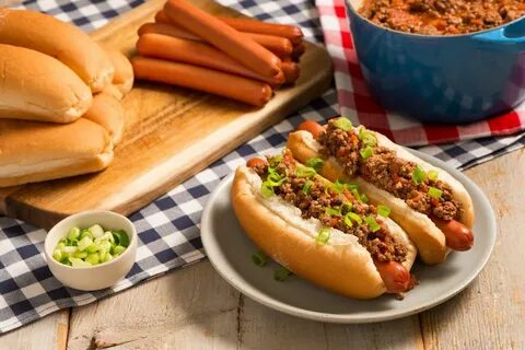 Southern-Style Chili Hotdogs Recipe Recipe Hot dog recipes, 