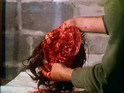The Gruesome Twosome (1967) - Movie Review - SCARED STIFF RE