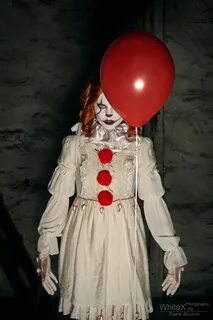 Female Pennywise from IT Cosplay http://geekxgirls.com/artic