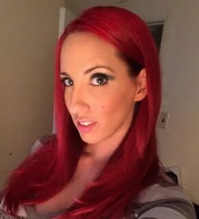 Kelly Divine a Twitteren: 