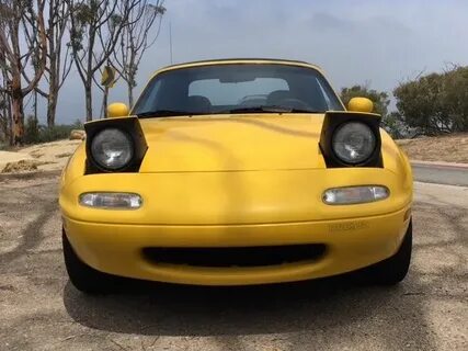 1992 Mazda Miata in Rare Sunburst Yellow