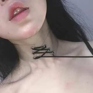 Pin on CHOKERS & NECKLACE ♡ Aesthetic Korean Fashion itGirl 