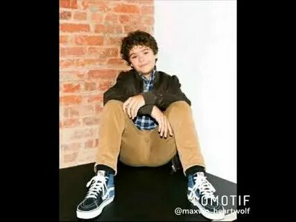 Gaten Matarazzo - YouTube