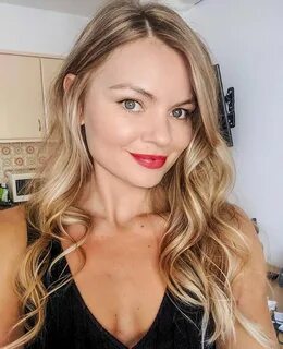 Mila Malenkov on Twitter: "Going LIVE tomorrow 👇