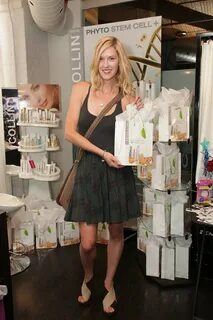 Lauren Lee Smith and her new skincare products from G.M. C. 