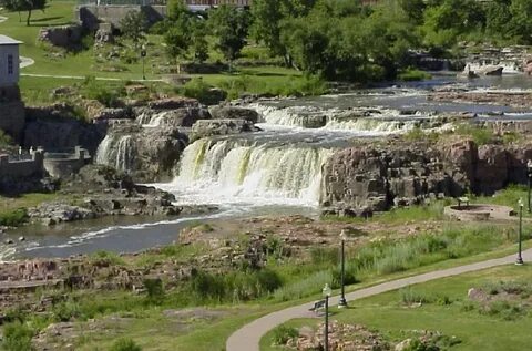 Файл:Sioux Falls-waterfall.jpeg - Википедия