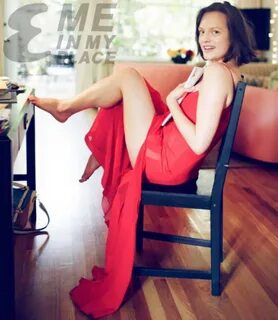 Elisabeth Moss Sexy (41 Photos) #The Fappening