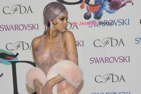 See the sparkly, naked dress Rihanna wore to the CFDA