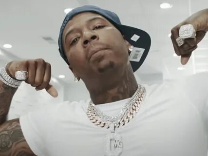 Moneybagg Yo Reveals How Much A Feature Costs - SOHH.com