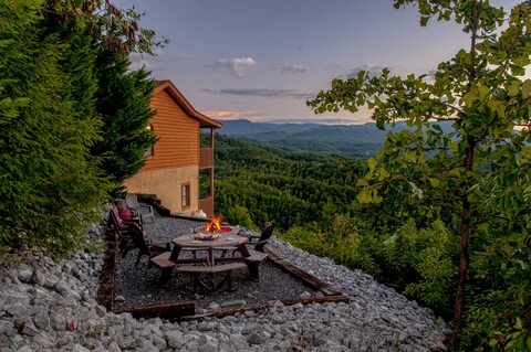 Beary Special - 4 Bedroom Sevierville Cabin Rental