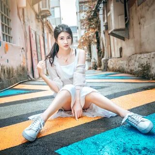 2048x2048 Asian Girl Ubran Sneakers Ipad Air HD 4k Wallpapers, Images, Backgroun