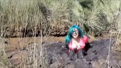 blue haired girl in the mud - YouTube