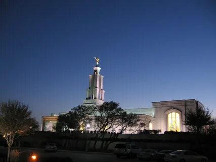 File:San Antonio Temple at night 6.JPG - Wikimedia Commons