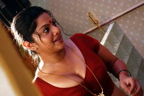 MALLU AUNTY tamil-movie-actress-pics.blogspot.com/ .... /`. 