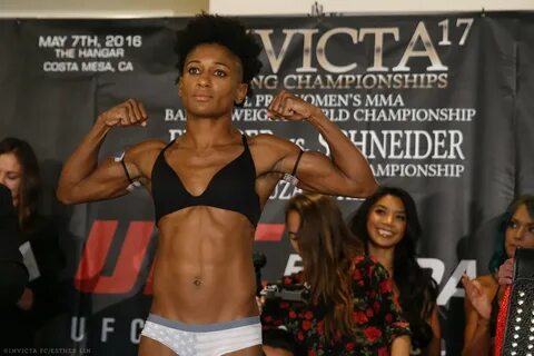 MMAWeekly в Твиттере: "#AngelaHill on First @InvictaFights T