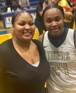 Conroe mom and daughter now linked by regional tournament te