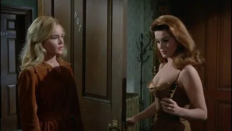 Tuesday Weld Breasts Scene In Serial :: Dynacomp-project.eu