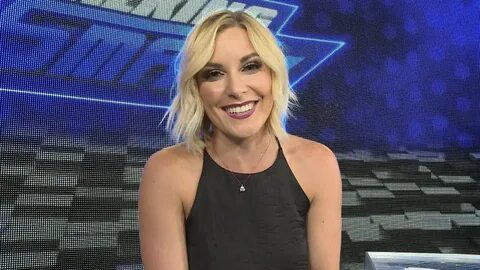 WWE Network Pick of the Week: Renee Young mag es gerne unberechenbar - YouT...