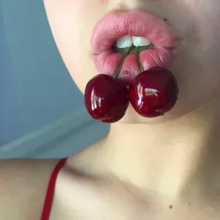 Pin by Анастасия Корниенко on Ꭿ-Ꮓ Red aesthetic, Lip art, Pi