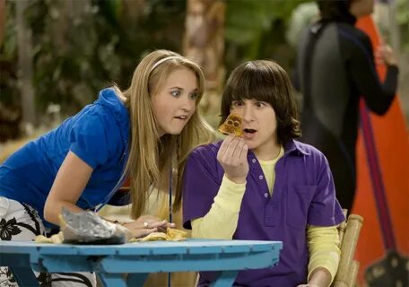 Picture of Emily Osment in Hannah Montana (Season 2) - TI4U_