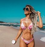 Fotos de biquíni com a modelo Franciele Perão - Gata Viral