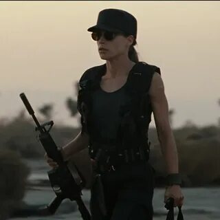 Sarah Connor Costume - Terminator 2: Judgement Day Sarah con
