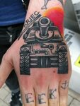 Pin by Cristina Gabriela on tattoo1892 Tank tattoo, Knuckle 