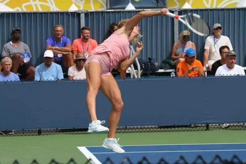 Camila Giorgi hot pics-02 GotCeleb