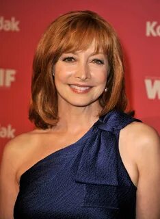 Pictures of Sharon Lawrence - Pictures Of Celebrities