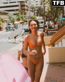 Lily Chee Sexy & Topless (21 Photos) FappeningHD
