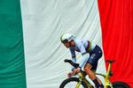 Filippo Ganna Road Bike : Filippo Ganna Breaks Individual Pu