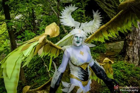 Garuda Cosplay