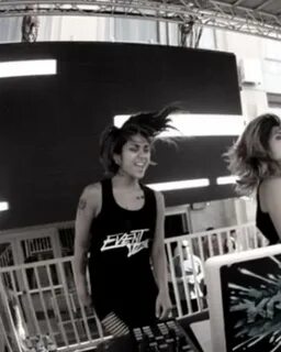 Krewella Naked Pictures