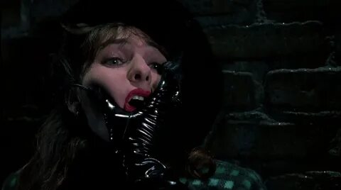 Blu-ray Forum - View Single Post - Selina Kyle In Batman Ret