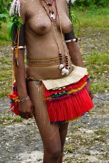 Голые женщины папуаски - 85 красивых секс фото