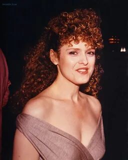 Picture of Bernadette Peters