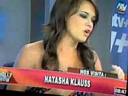 Natasha Klauss en Chollyshow parte 1 - YouTube