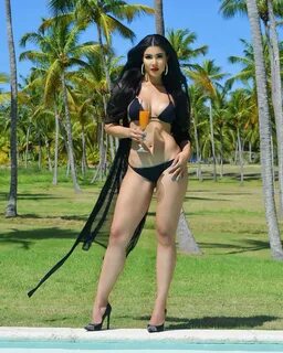 Sarodj Bertin, Instagram - Hot Bikini Dominicana - 16 Abril 
