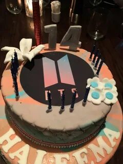 BTS Birthday Cake Ideas Bts cake, Bts birthdays, Cake