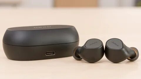 Apple AirPods Pro Truly Wireless vs Jabra Elite 7 Pro True W