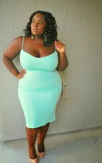 This Plus-Sized Lady Is Full Of Love For Herself (Photos) - 