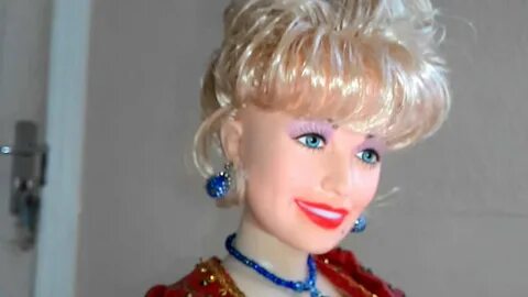 Dollly Parton Doll! - YouTube