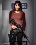 Pin on Hot Military Babes - Sexy Girls & Guns - Girls With W