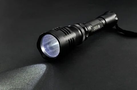 CREE XML U2 LED Flashlight (Water Resistant, 550 Lumen, 500 