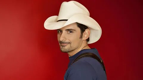 ALBUM REVIEW: BRAD PAISLEY - MOONSHINE IN THE TRUNK - USACOU